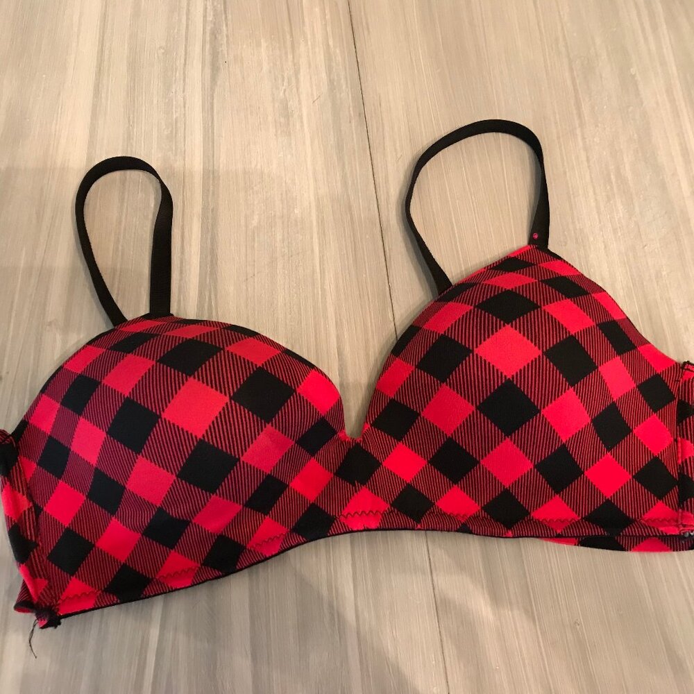 Carisma Ladies Red And Black Plaid Bra Size 38B